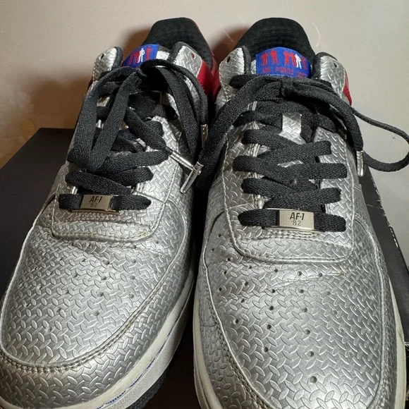 EUC Nike Air Force 1 PRM '07 in Silver and Anthracite SZ 11.5 - Picture 2 of 4